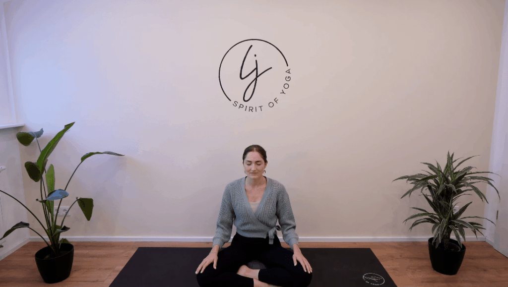 1- bewusste atming als start beim selfcare yoga-min