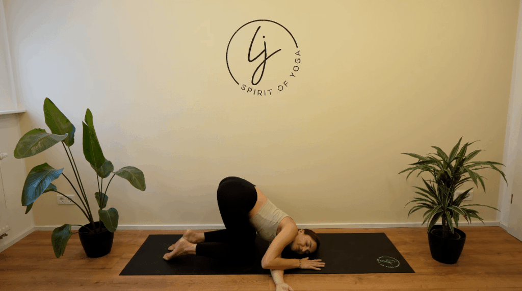 16 - dehnung kopf auf die matte-min