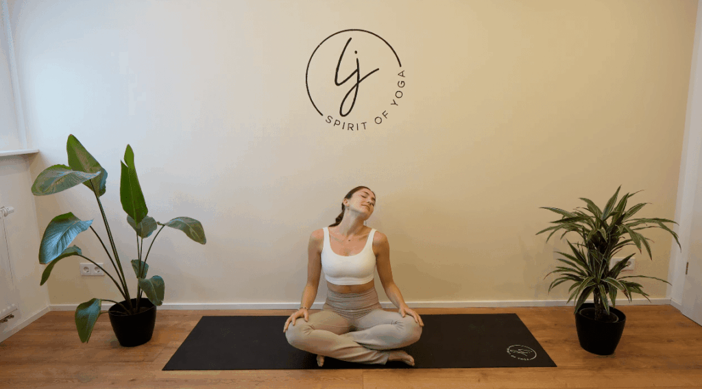 2-halbkreise für den nacken-min