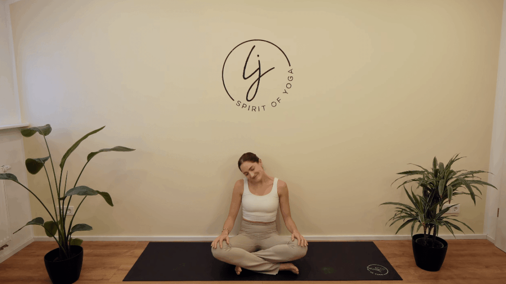 2 - nacken rollen-min