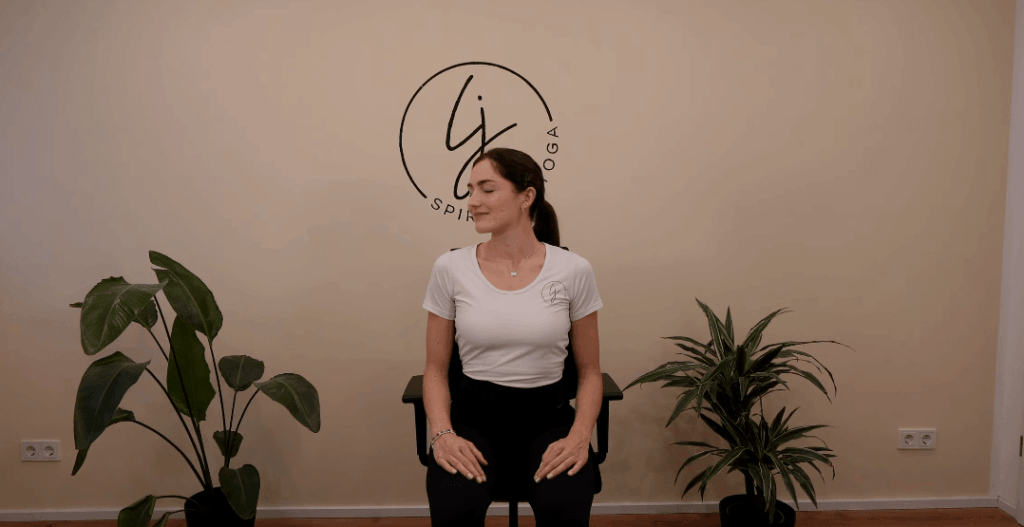 2-nackenübung nach links für business yoga-min