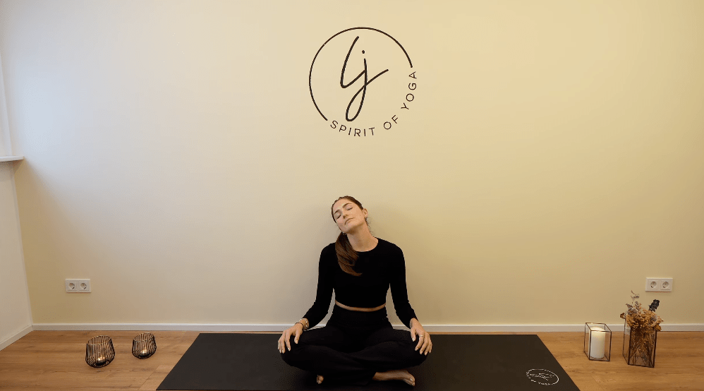 2-yoga kopf kreisen -min